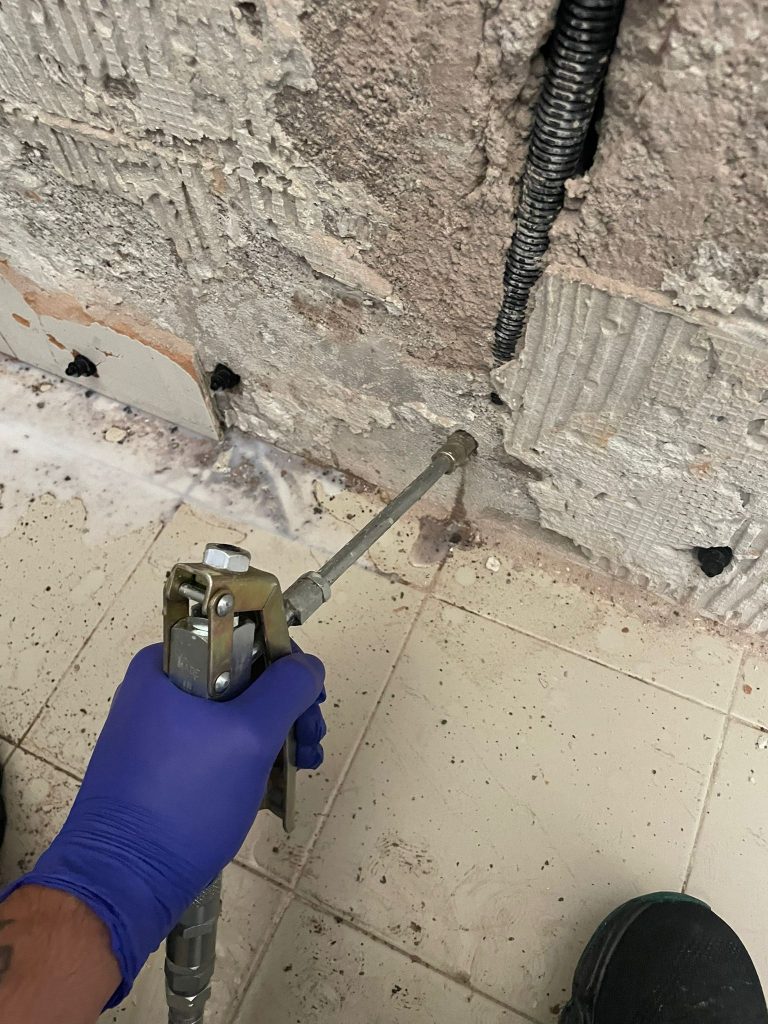 Risanamento umidità con i packer in nylon